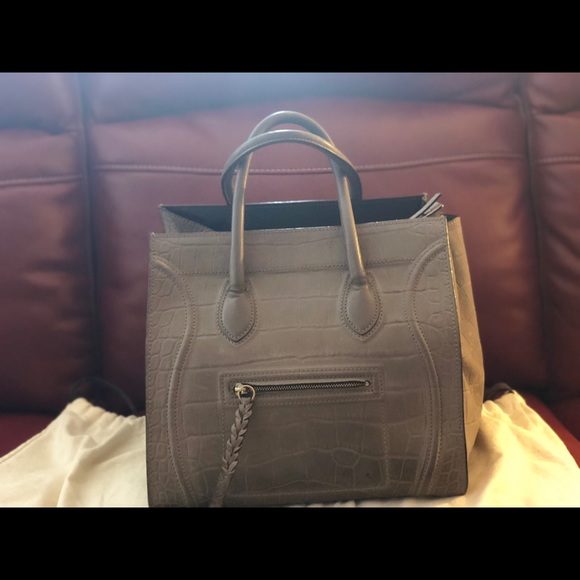 100% authentic Celine phantom bag. - Picture 6 of 8
